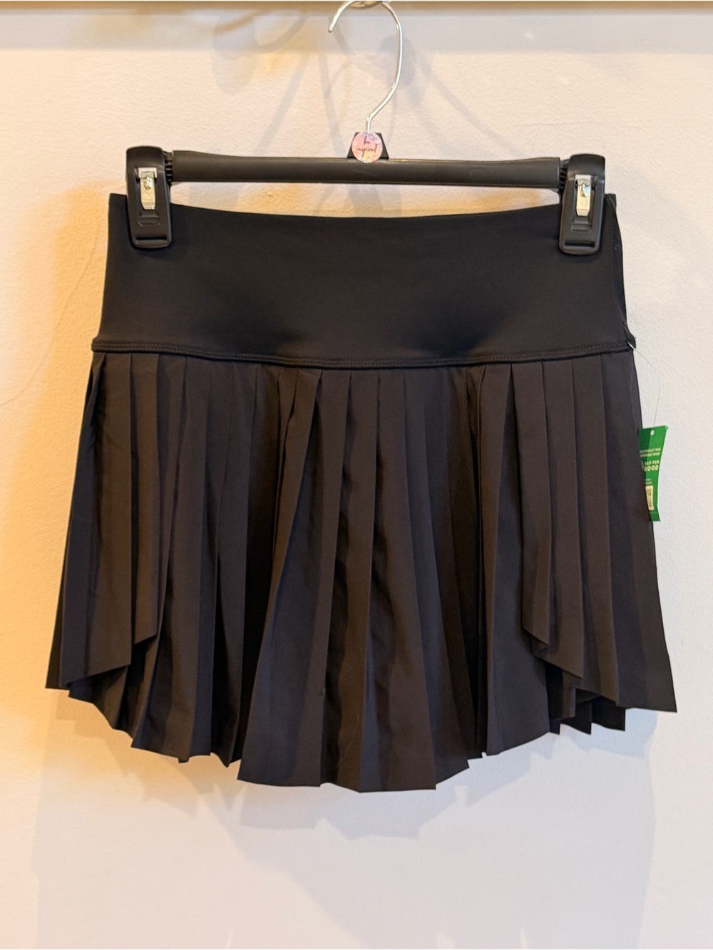 Gap Pleated Small Athlesiure Black Women’s Skirt NWT
